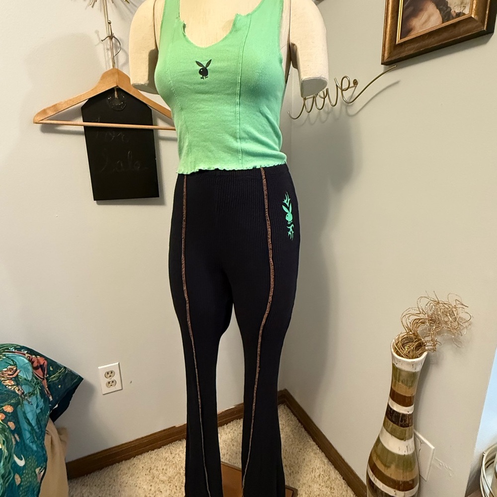 PLAYBOY by PacSun Green Ribbed Tank - Picture 3 of 7